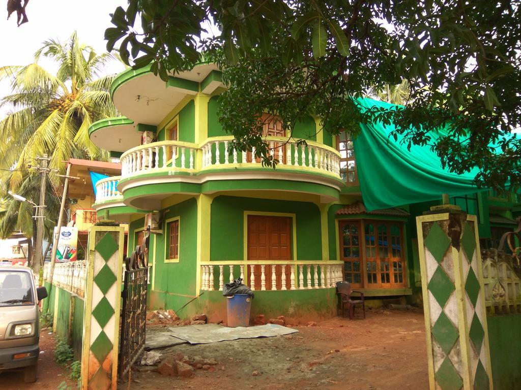 J.S Holiday Guest House Calangute Exterior photo