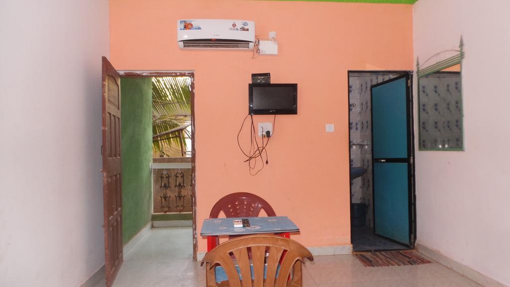 J.S Holiday Guest House Calangute Exterior photo